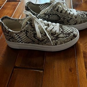 Vince camuto snakeskin sneakers